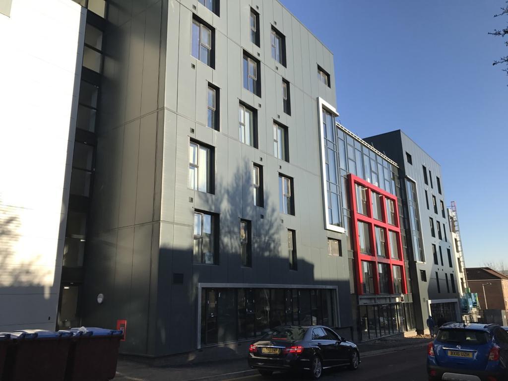 Citi Residences Serviced Rooms/ Apartments Luton  Extérieur photo