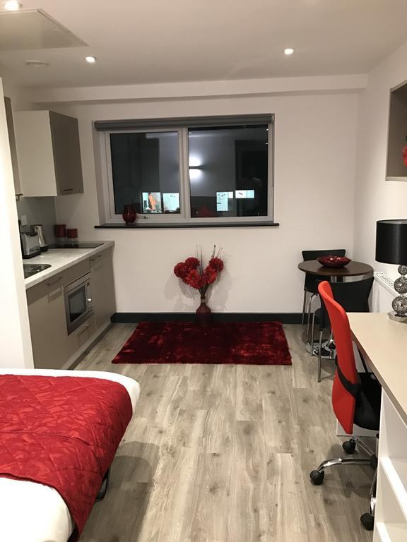 Citi Residences Serviced Rooms/ Apartments Luton  Extérieur photo